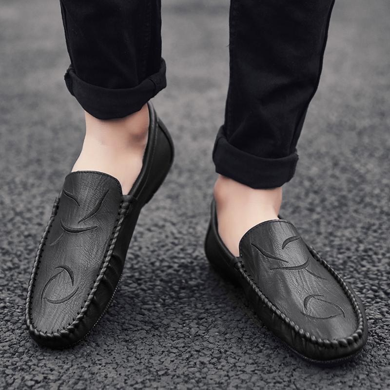 Loafers New Men's Comfortable Driving Shoes Gentleman Flats Business Shoes Fashionable and Comfortable Antiskid Office Outdoor