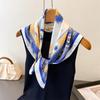 Foulard Quadrato in Seta Satinata con Stampa di Lusso per Donna Sciarpa con Disegno di Cavallo Hijab Foulard da Collo Nastro per Capelli Fascia per Capelli Fascia Avvolgente Bandana
