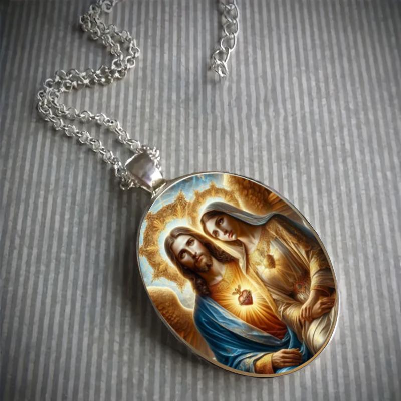 One piece vintage Jesus Mother necklace pendant Christian Jesus glass pendant necklace suitable for men and women daily wear