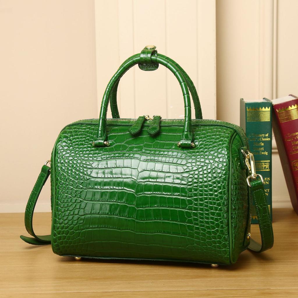 The Crocodile Belly Pattern Ladies' Handbag Is A High-end and Fashionable Bucket Bag, Wedding Bag, Single-shoulder Crossbody Pillow Bag, and Trendy