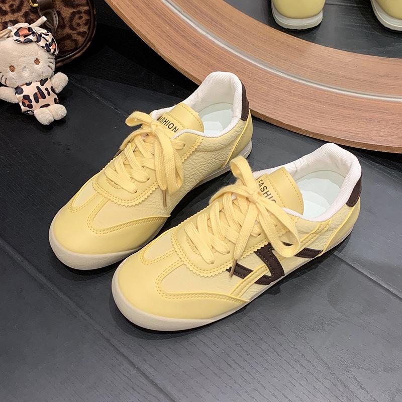 Lightweight Niche Forrest Gump Shoes Women's 2025 Autumn New Flat-soled White Shoes Non-slip Casual Sports Moral Training Small Waist