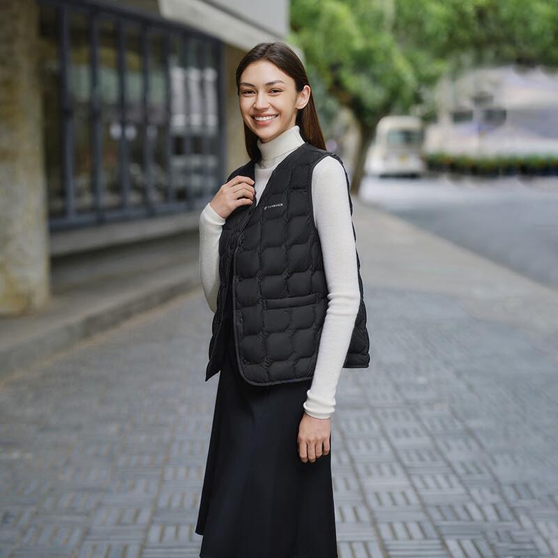 Tanboro Women's Lightweight V-Neck Down Vest TB5330106A