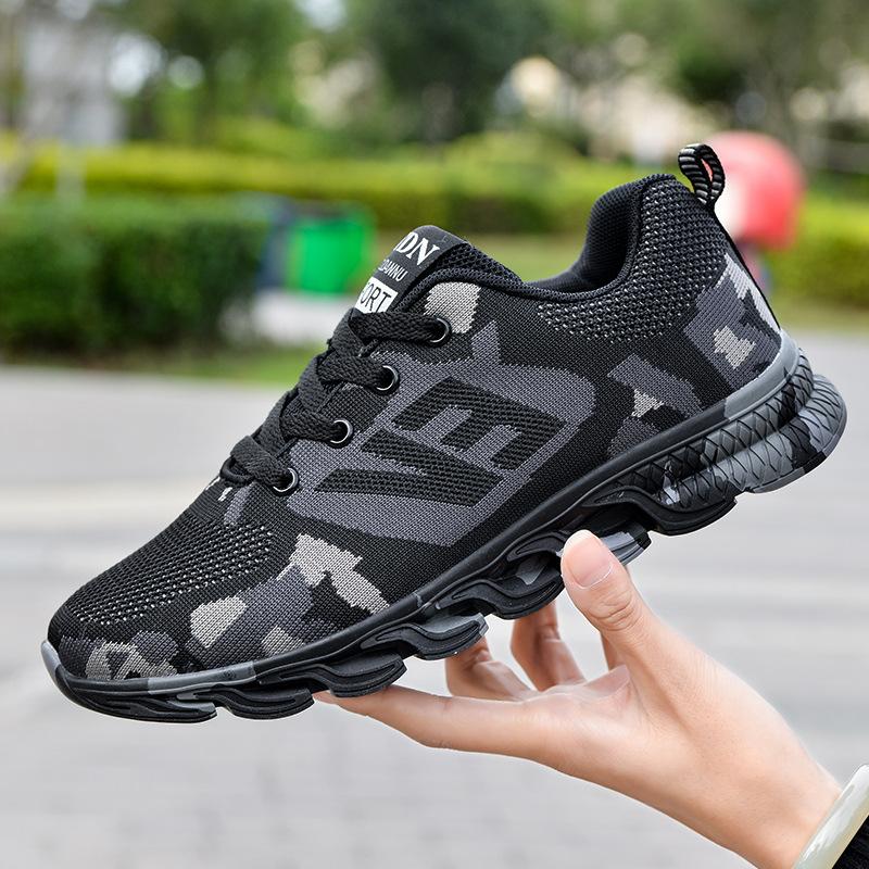 New black camouflage student military training sports shoes for men and women, ultra light and breathable outdoor running shoes
