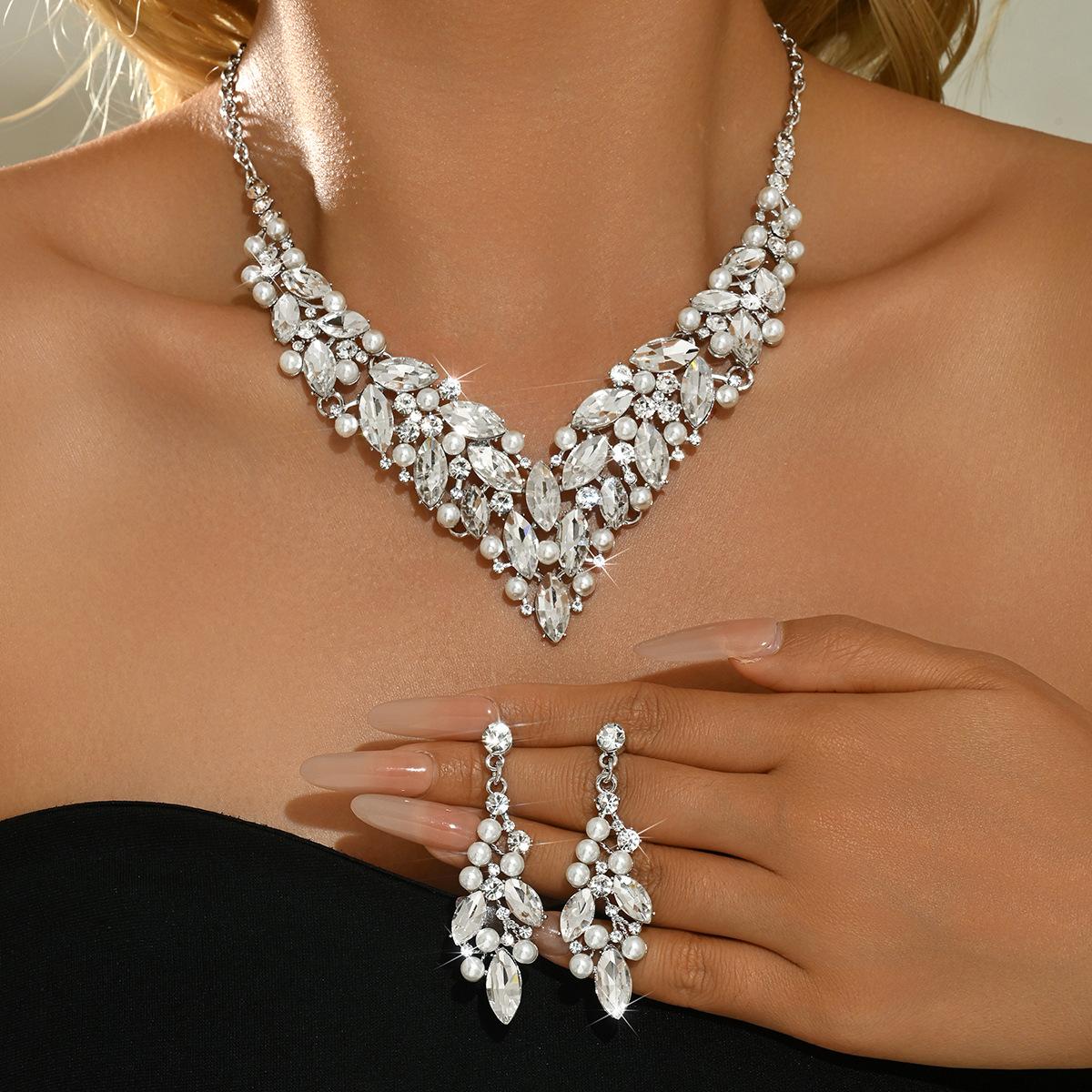 Alloy Bridal Necklace Earrings Crystal Wedding Jewelry Set Wedding Dress Evening Dress Accessories Wedding Banquet Jewelry 2026 45CM