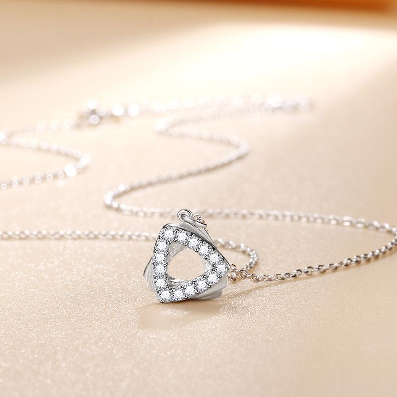 Geometric Triangle Necklace Women's Fashion Simple Niche Design Ins Accessories
