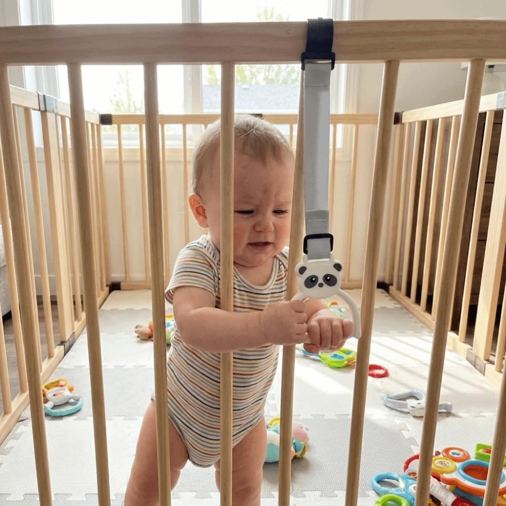 Cartoon Animal Shape Baby Pull Up Rings Dangling Toddler Standing Assist Handle Infant Bed Fence