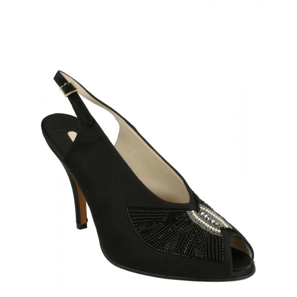 Ferragamo Stella Archive Limited Edition 1955 Slingback Pumps Black