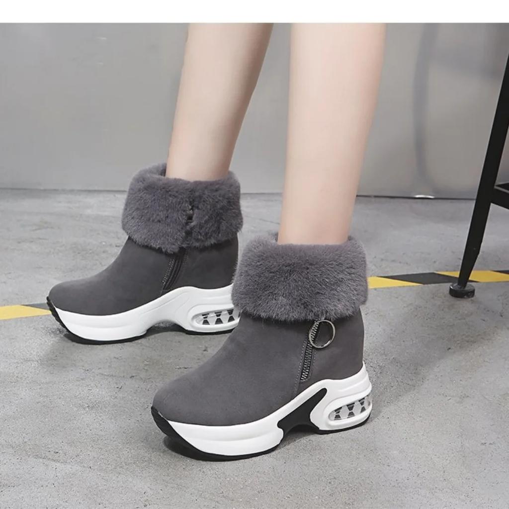 Winter Women Warm Sneakers Platform Snow Boots 2025 Ankle Boots Female Causal Shoes Ankle Boots for Women Lace-up Ladies Boots
