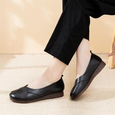 Frühlingsflache Einzelschuhe Damen Echtleder Weichsohle Vielseitig Frühling und Herbst Mutterschuhe Retro Mittelalte Schuhe
