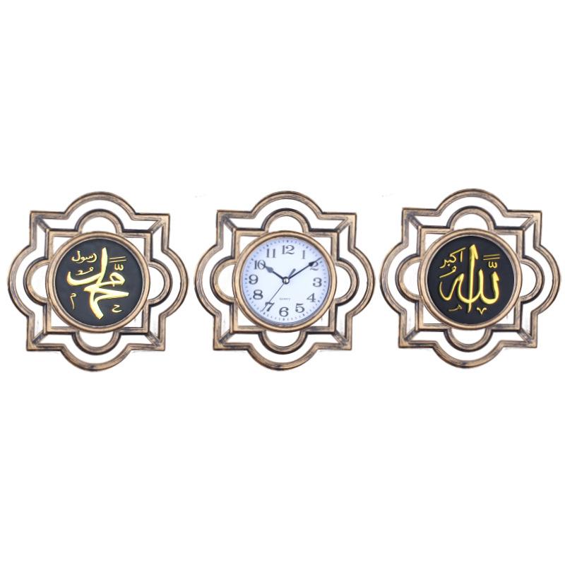 Modern Antique Home Light Luxury Decoration Wall Clock with Clear Font Quartz Clock Frame Hollow Design Travel Time Clock