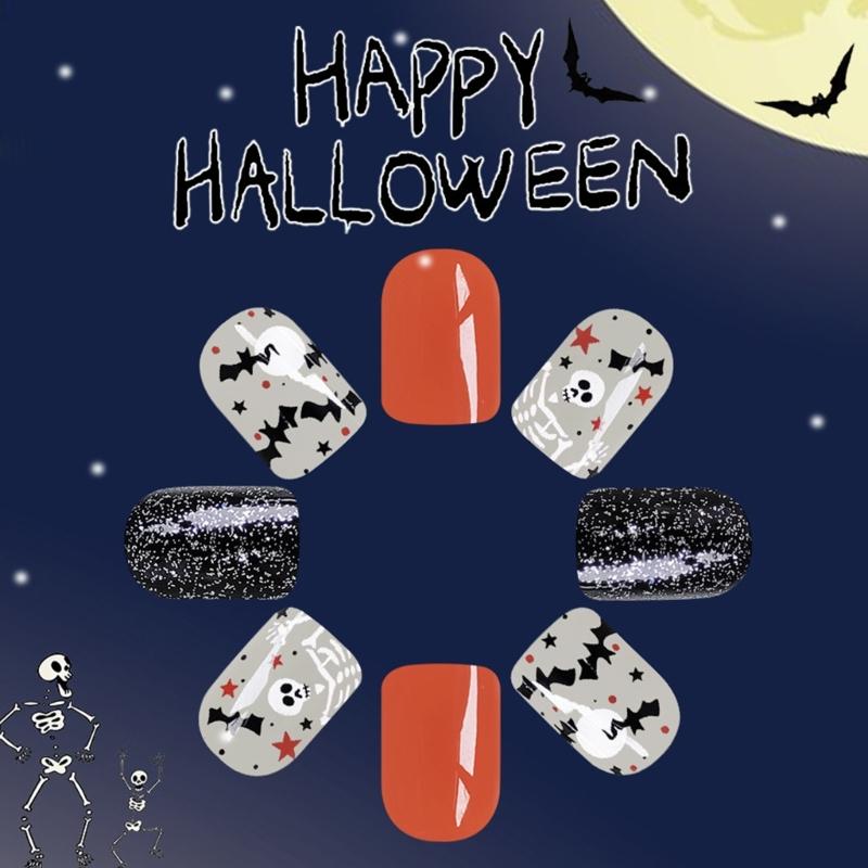 Plastik-Falschnagel-Aufkleber mit Halloween-Fledermaus-Schädel-Stern-Geister-Mustern Einfache Anwendung Künstliche Nagelaufkleber 24 Stück