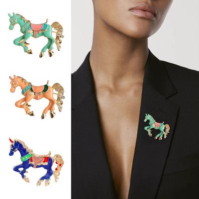 Broschen & Körperschmuck