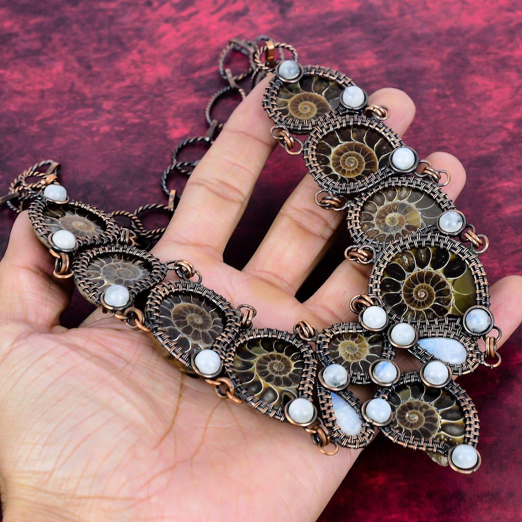 Collier Fossil d'Ammonite Fil de Cuivre Enroulé Bijoux en Pierre de Lune Collier Réglable