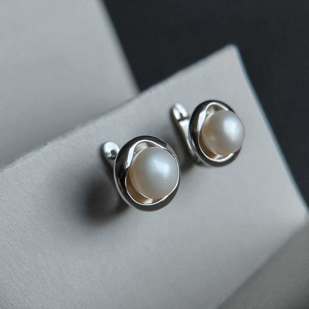 Серебряные серьги с натуральным жемчугом (2187080)
