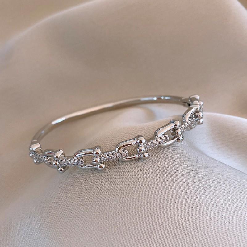 Super Flash Zircon Round Heart-shaped Flower Multi-layer Open Bracelet Exquisite and Beautiful Bracelet Light Luxury Jewelry Women