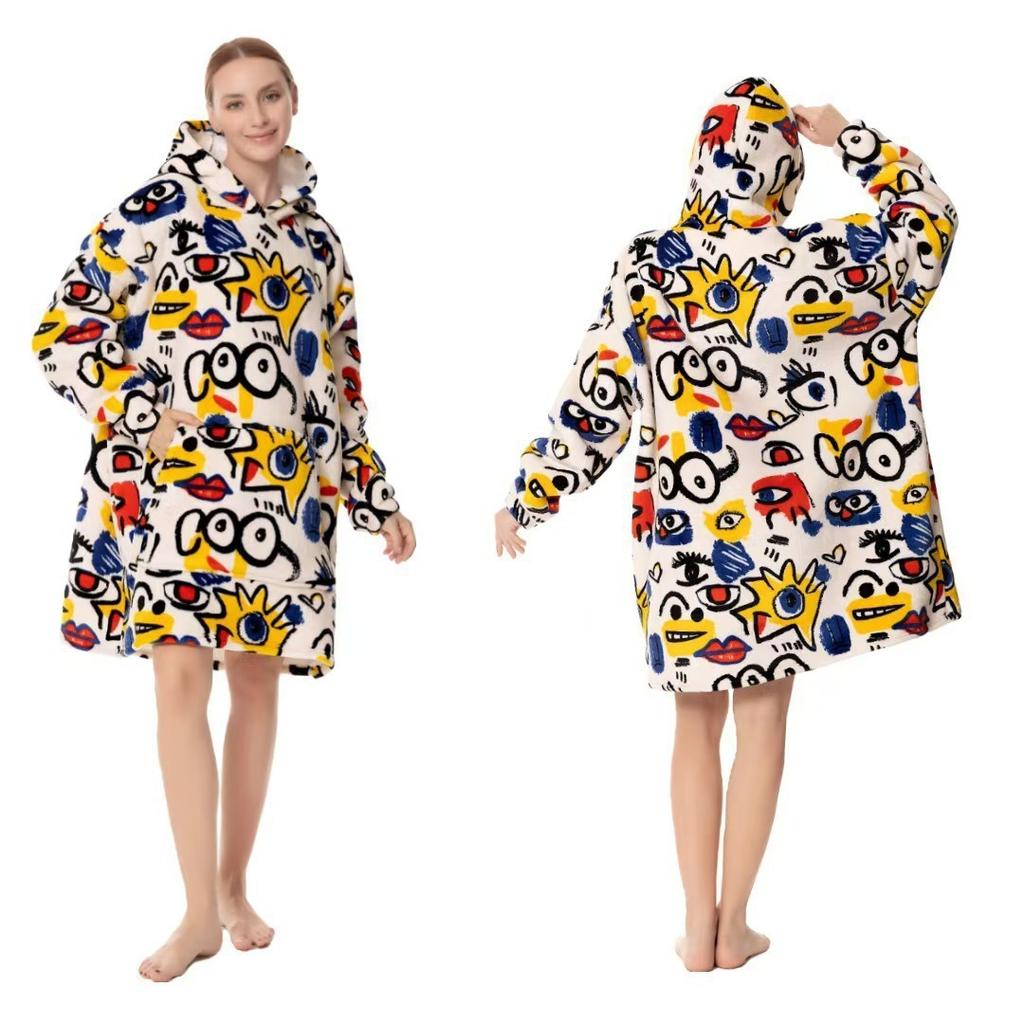 Autumn and winter sports and leisure warm TV blanket senior women's plush soft robe fluffy warm fluffy bathrobe long robe