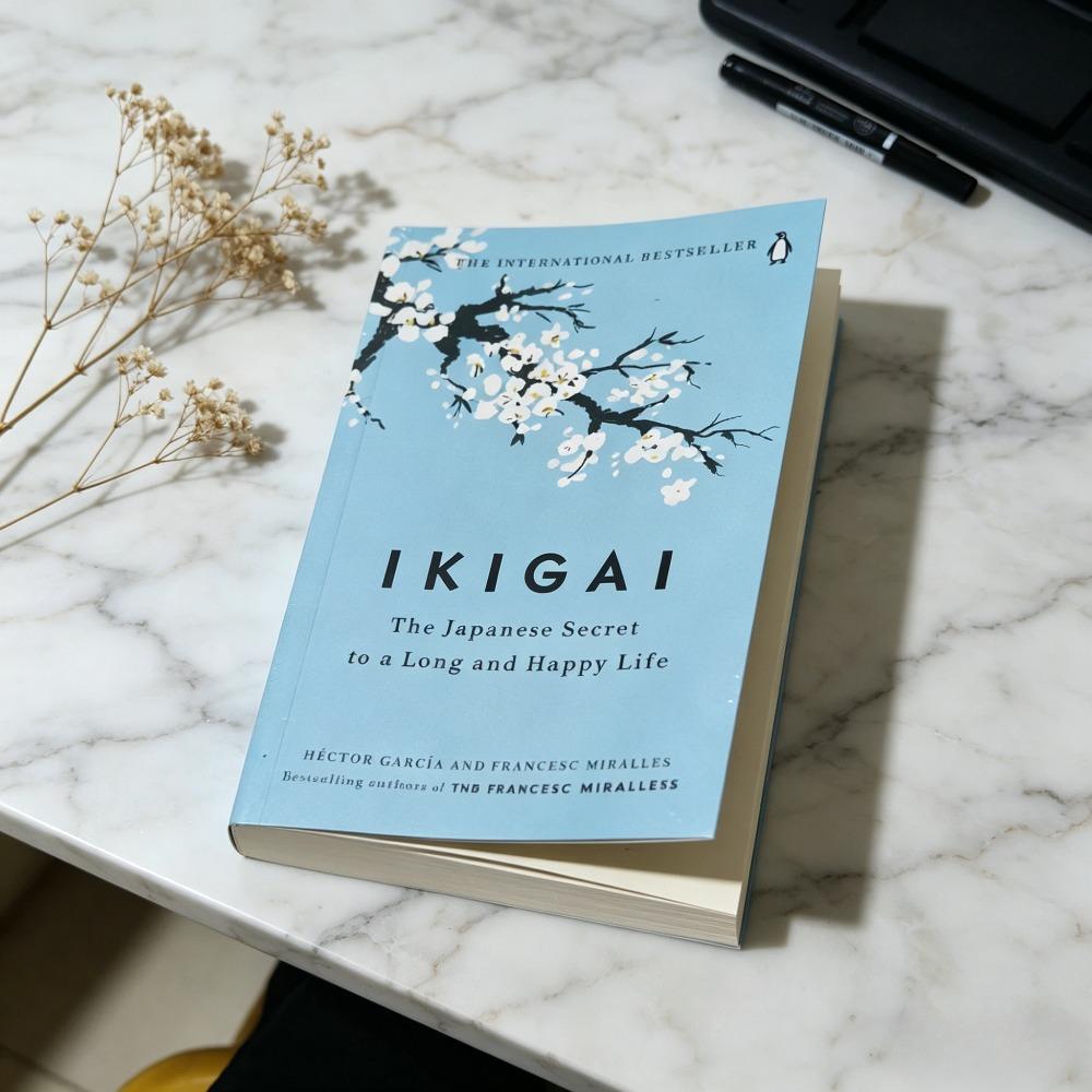 IKIGAI International Bestseller Adults English Paperback Japanese Longevity Happiness Life Philosophy Guide Free Shipping