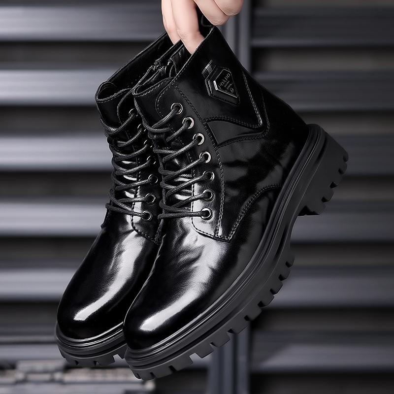 Teplé zimní boty z plyšové kožešiny Nové vysoké pánské motorkářské boty Měkká kůže Šněrovací pánské boty Zimní formální sněhule