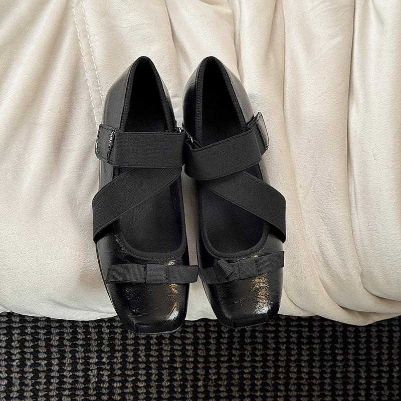 Fashion Hot Selling 2025 Autumn French style Square Toe Women Flats Shoes Concise Shallow Shoes Ladies Outdoor Comfort Commuting Shoes