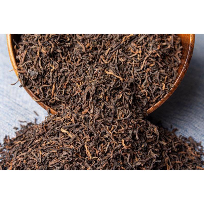 500g Reifer Pu-Erh-Tee Palastqualität Rohstofftee 2008 Menghai Palasttee