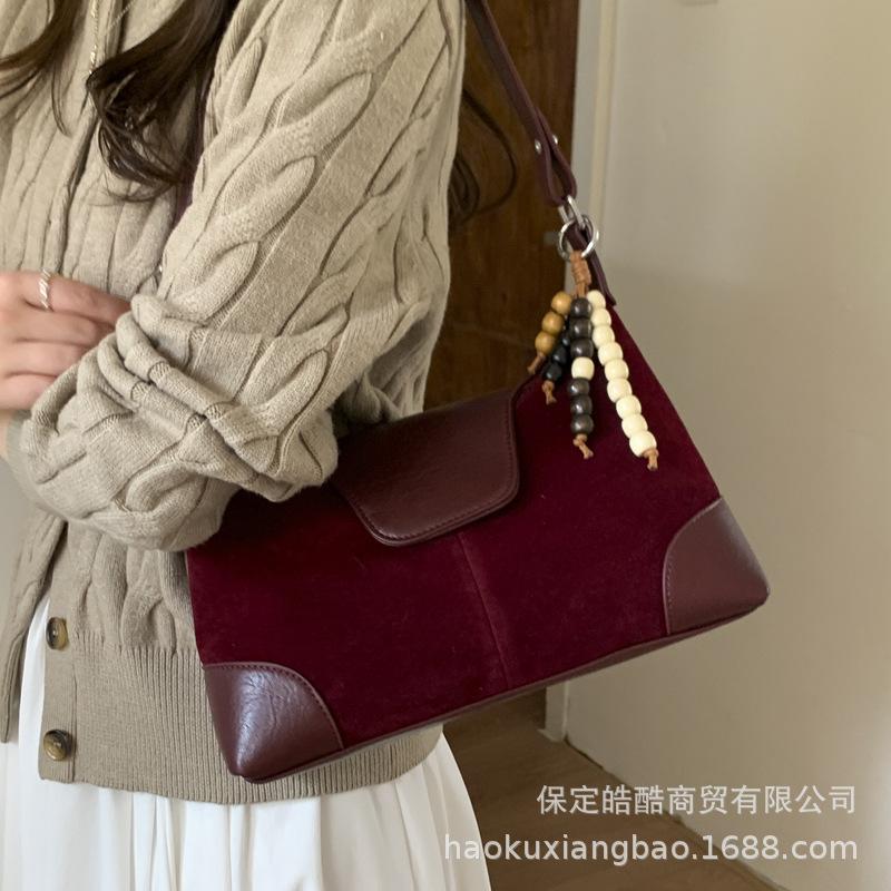 Suede Bag Women's 2025 New Trendy Autumn and Winter Retro Handbag Premium Texture Niche Shoulder Messenger Bag