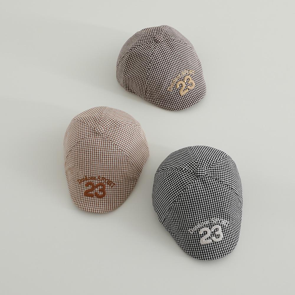 Retro Plaid Baby Beret – Spring/Summer Sun Hat with Embroidered "23" for Infants & Toddlers