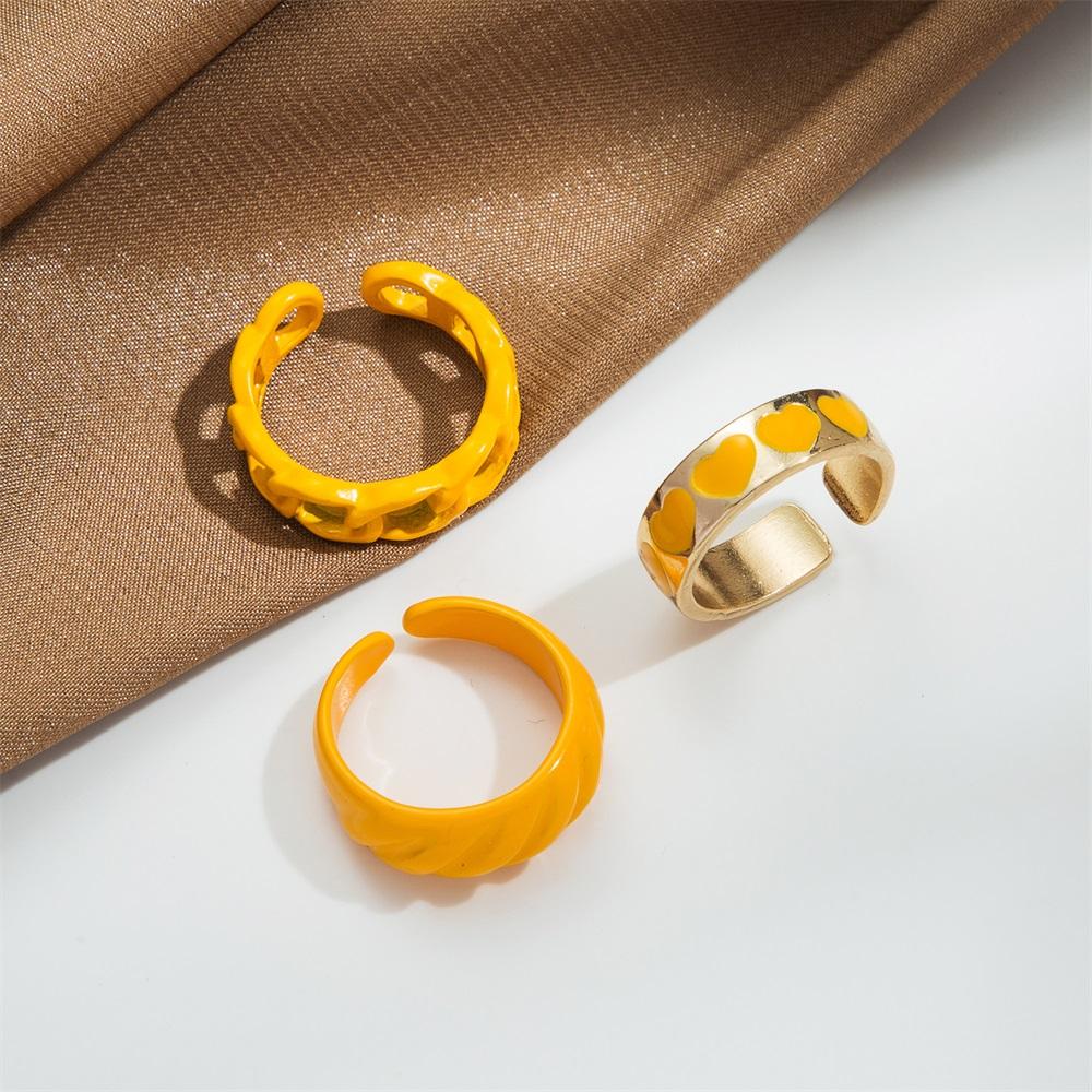 Retro Gentle Hollow Dripping Oil Retro Ring 3-piece Set Fashion Trend Punk Ring Set Decoration