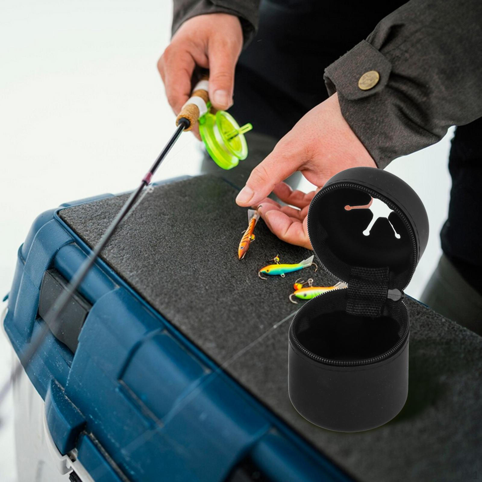 

Компактная нахлыстовая катушка с карабином для использования на открытом воздухе black