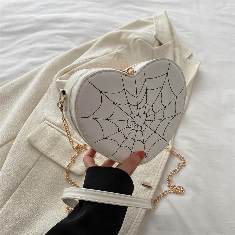 2024 New Style Heart Shaped Box Bag Shoulder Bag Street Fashion Pu Material белый