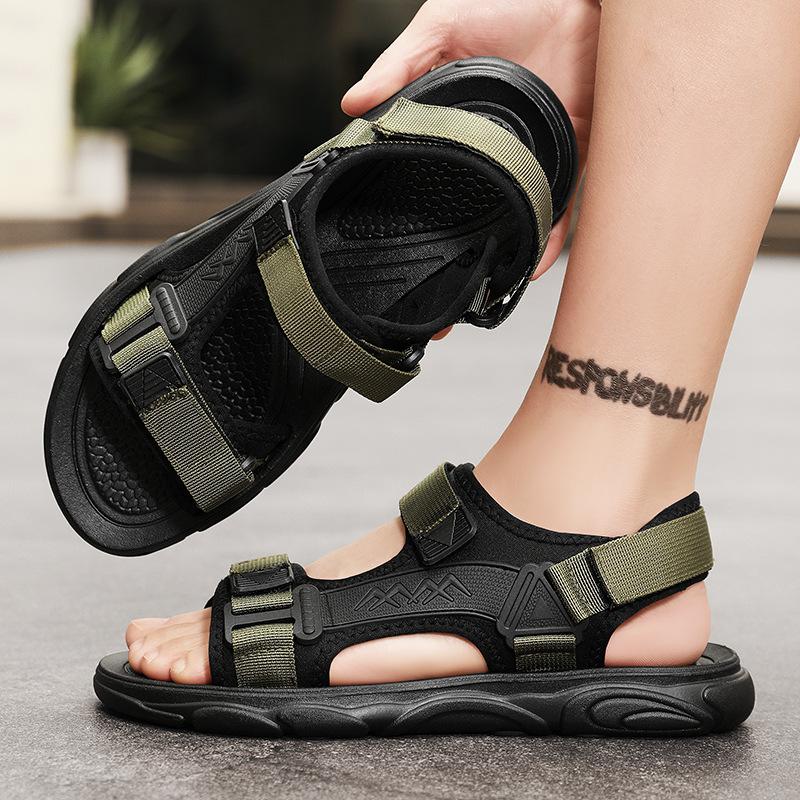 Sports sandals men's new summer casual wear driving shoes dual-purpose beach shoes men's Velcro cool slippers