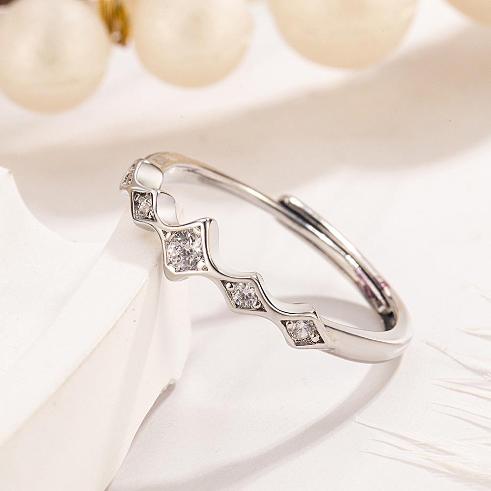 Exquisite Sweet Zircon Rhombus Adjustable Ring - Fashionable and Simple Design