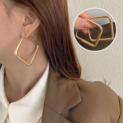 Statement Geometric Hollow Out Hoop Earrings Vintage Metal Gold Color Punk Earrings For Women Girls Wedding Party Jewelry Gifts