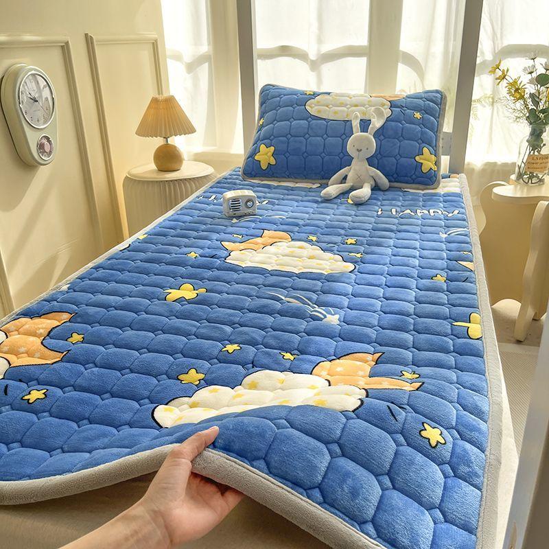 Fleece-lined and Thickened Milk Fleece Mattress, Mattress Pad, Quilt, and Soft Mattress Base
