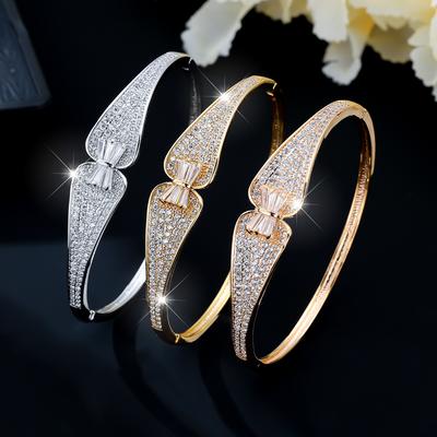 Fashionable Irregular Design Micro Inlaid Zircon High-end Luxury Jewelry Bracelet