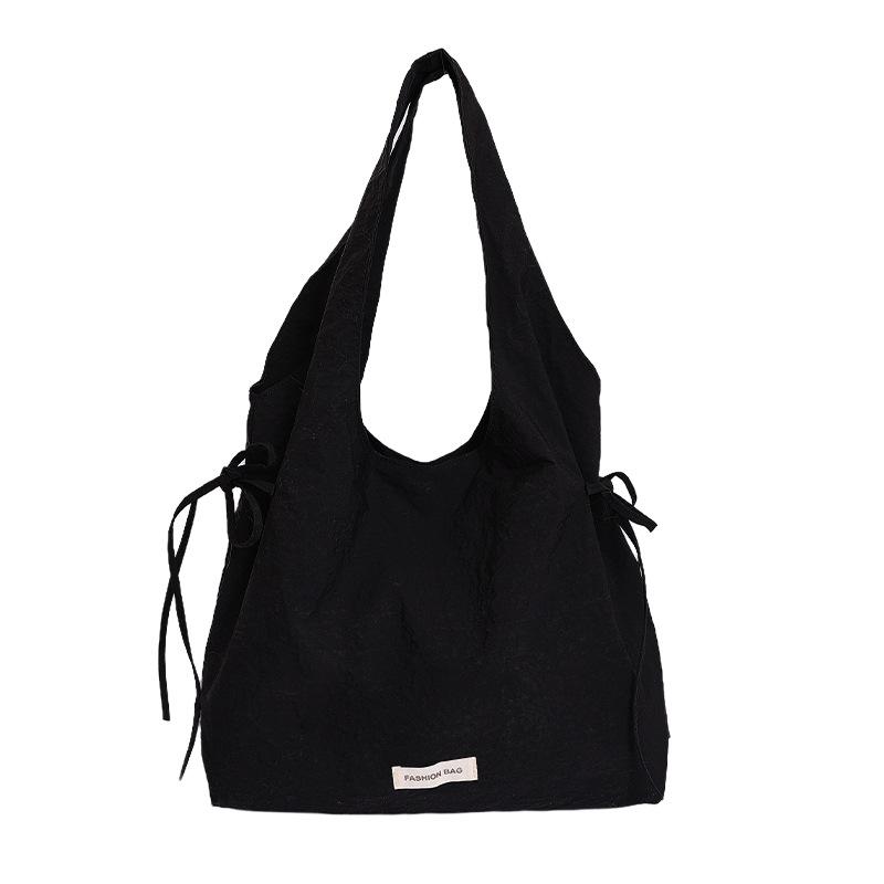 Minimalist Nylon Hobo Bag for Women Casual Everyday Use Large Capacity Shoulder Tote Bag Soft Fabric Fashion Design