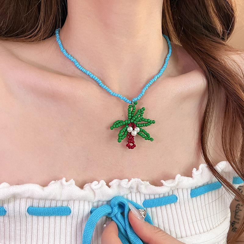 

Летнее ожерелье-подвеска из жемчуга и кристаллов, праздничный стиль, модная универсальная цепочка для ключиц, нишевая, маленькая, свежая, милая бижутерия для женщин