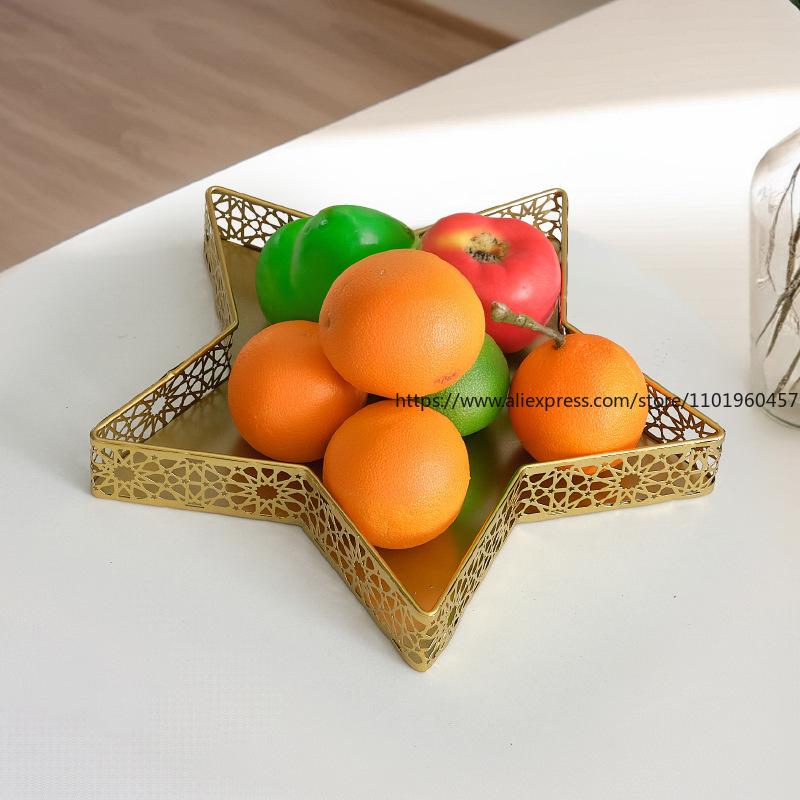 Star and Moon Heart-Shaped Wrought Iron Fruit Bowl Decorative Piece Creative Cake and Dessert Tray for Living Room Home Decor