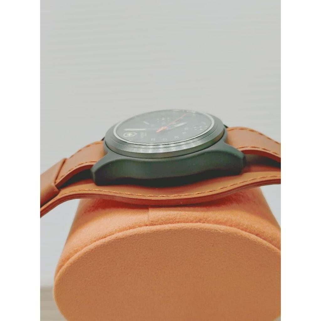 Used VICTORINOX Leather Belt Quartz Watch