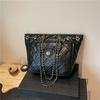 Summer New Women's Diamond One-shoulder Messenger Bag Chain Large-capacity Removable Commuter Tote Bag