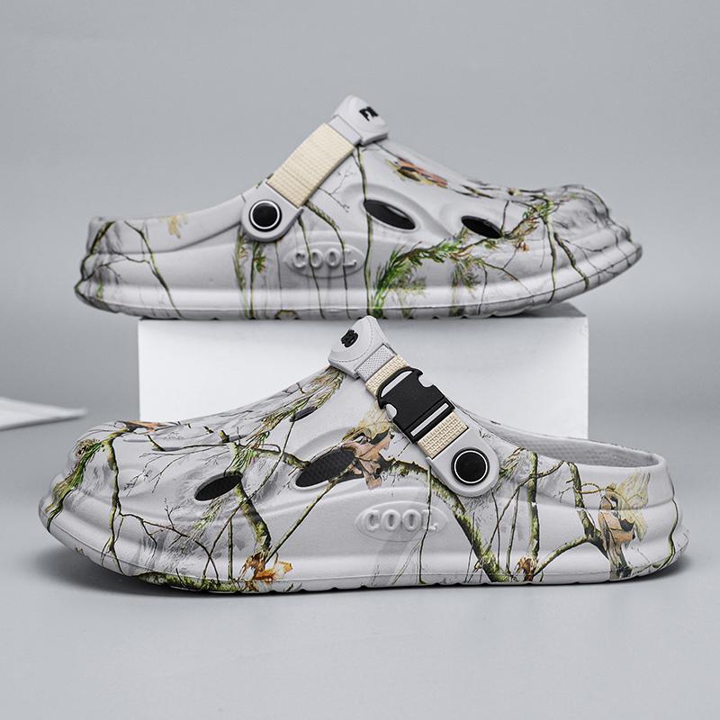 Fashion Summer Men Hole Shoes Clogs Fashion Garden Shoes Comfortable Soft Sole Outdoor Slippers Indoor Men's and Women's Beach Shoes