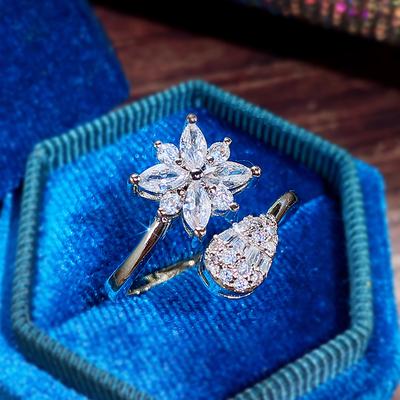 Nuovi anelli di apertura estetici da donna con anelli a forma di fiore in zirconia cubica lucida, accessori per feste di nozze, gioielli color argento di alta qualità