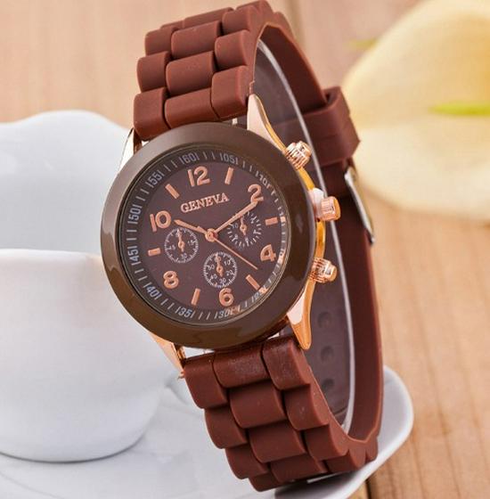 

Роскошные Универсальные Кварцевые Часы с Дизайном Звездного Неба, Инкрустированным Бриллиантами