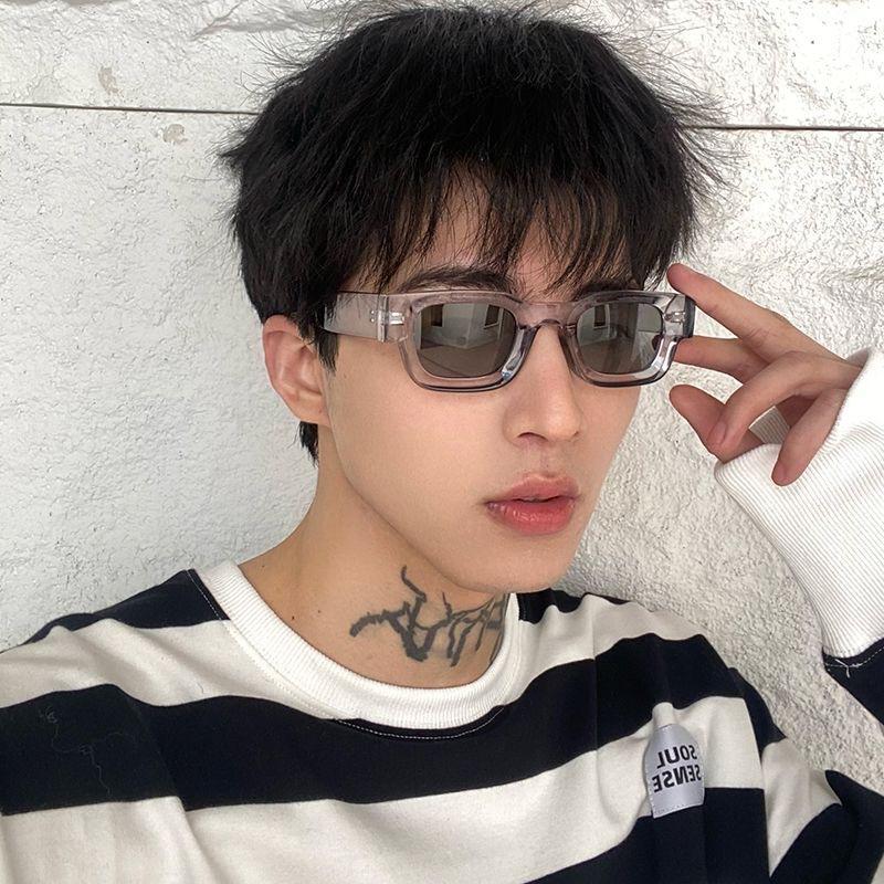 Nové čtvercové sluneční brýle s malým rámem Dámská letní móda Sluneční brýle Klasické Vintage Hip Hop brýle UV4 Oculos De Sol