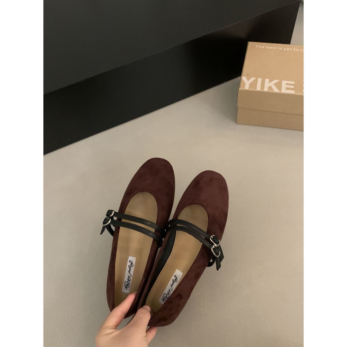 

French retro one-word belt color matching Mary Jane single shoes women s 2025 new light mouth evening small fragrant ballet shoes 40 темно-коричневого