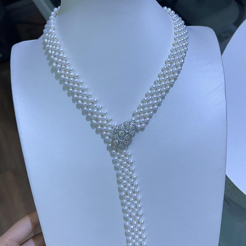 V Shape Woven Tassel Pearl Collarbone Chain White Freshwater Floral Buckle