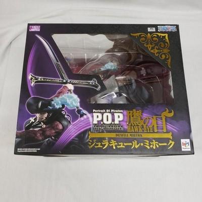 P.O.P. One Piece NEO-MAXIMUM Hawk Eyes Dracule Mihawk Figure