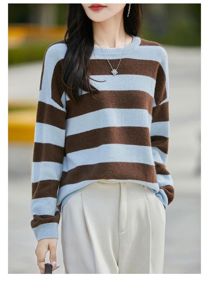 2026 Spring/Autumn Women's Round Neck Striped Wool Sweater - Loose, Casual, Versatile Knitwear