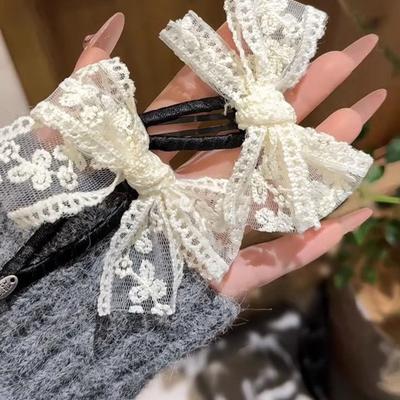 2 Stück Damen Haarnadel Stickerei Spitze Blume Schleife Dekor BB Haarspange Moderate Klemmkraft Haarschmuck