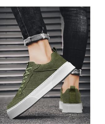 Chaussures Homme Nouvelles Baskets Mode pour Homme Cuir Peluche Confort Légères Chaussures Décontractées Chaussures de Marche Extérieur Grande Taille2024