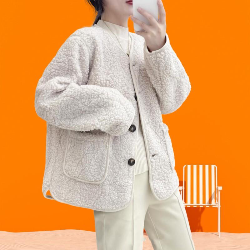 Women's Autumn Round Neck Imitation Lamb Wool Coat Mom Korean Style Loose Solid Color Casual Top